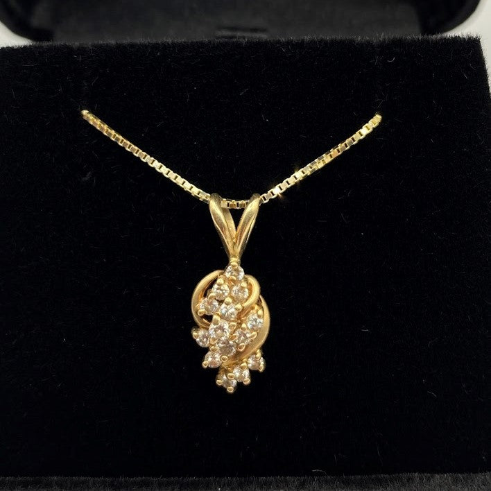14K Design Diamond Necklace