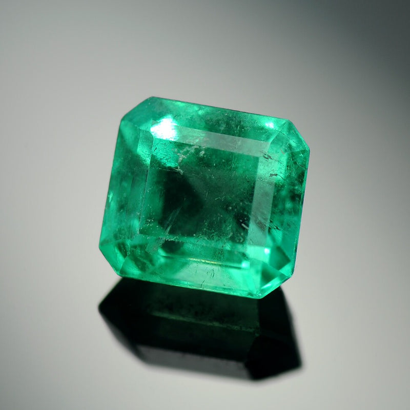 Birthstones May - Emerald