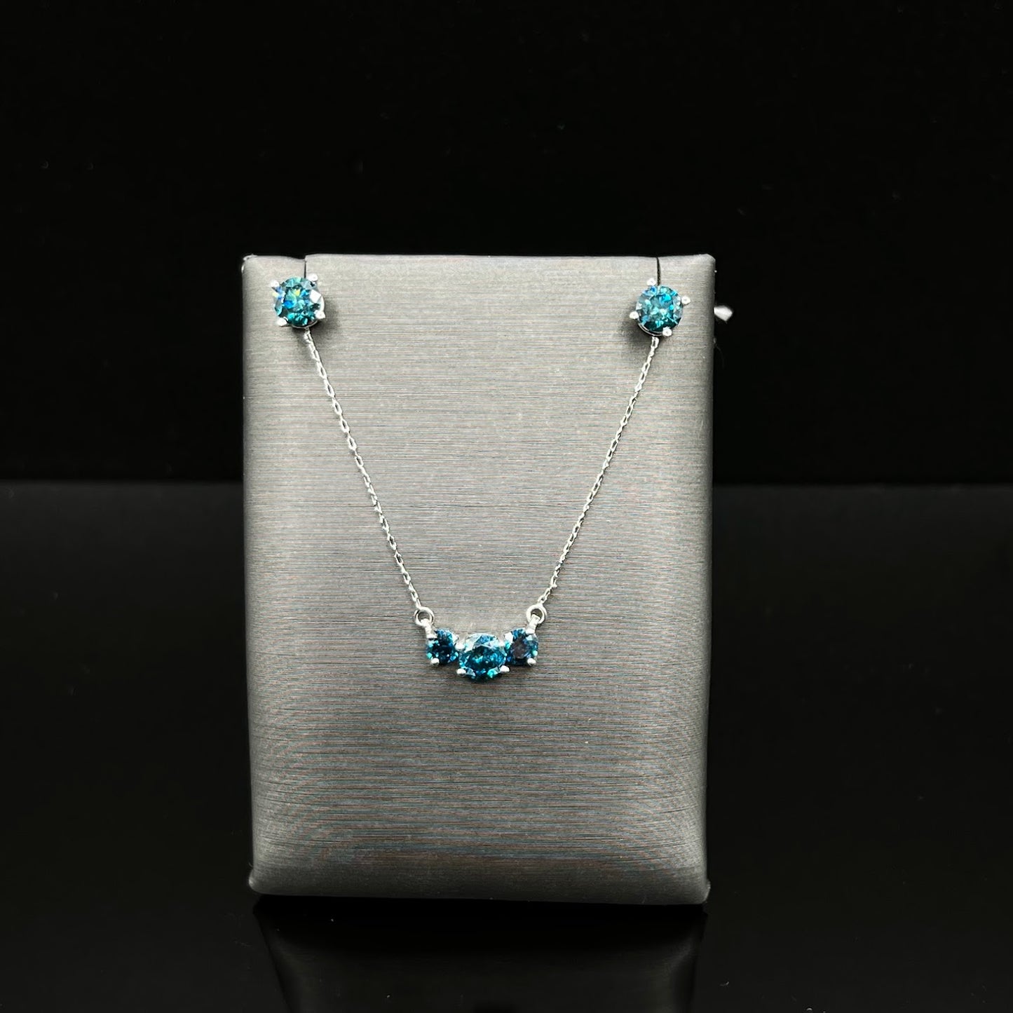 Blue Diamond 3-Stone Necklace